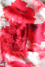 Load image into Gallery viewer, Rose Print Silk Scarf