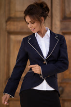 Load image into Gallery viewer, Lady O Navy with Cream Jacket