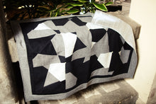 Load image into Gallery viewer, Cashmere Handmade geometric design Throw
