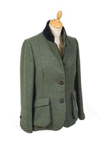 Load image into Gallery viewer, Lake Tweed Field Green Coat
